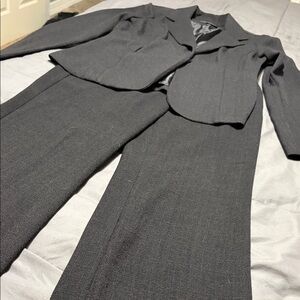I.N. San Francisco Elegant Charcoal Pantsuit